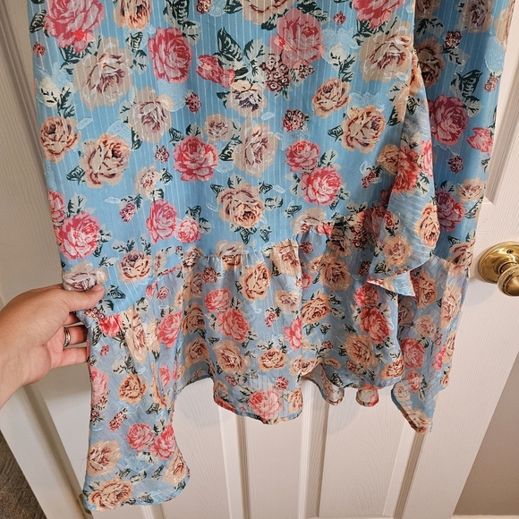 Adelyn Rae Blue Floral Long Sleeve Dress - Picture 4 of 7